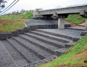 鍍鋅石籠網(wǎng)廠家 鍍鋅石籠網(wǎng)廠家